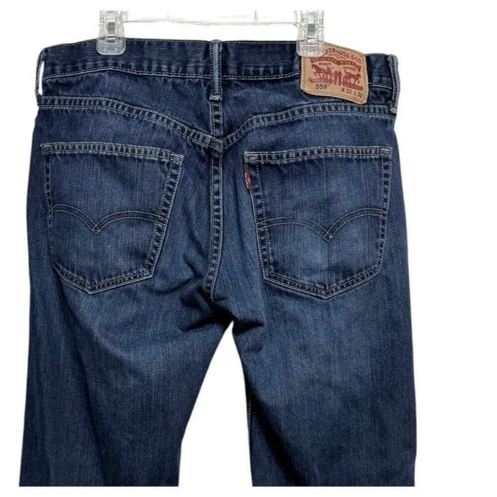 Levi's 559 Blue Denim Jeans Men's Size 32x30 Straight 100% Cotton